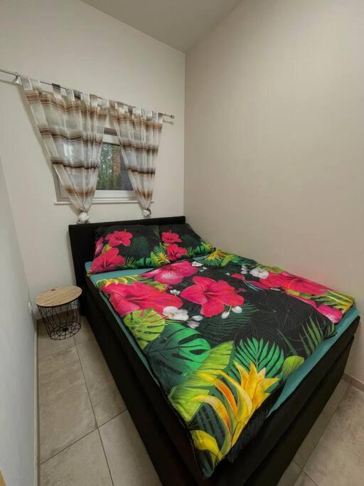 Gartenwohnung Mit Terrasse Und Parkplatz Γκρατς Εξωτερικό φωτογραφία